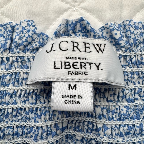 J Crew Puff Sleeve Liberty® Jacqueline's Blossom Blue Cottagecore Top - Size M - Picture 7 of 9